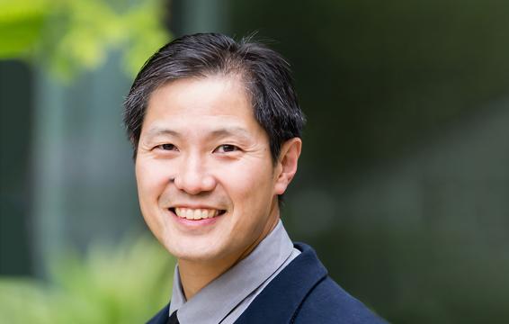 Andrew Lui, MPT ’95, DPT ’06